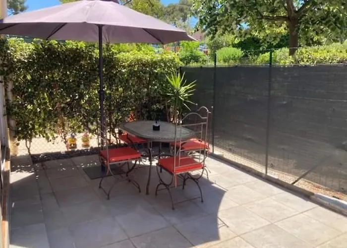 Joli Appartement Climatise Proche Plage Et Port
