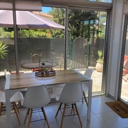 Joli Appartement Climatise Proche Plage Et Port Sanary-sur-Mer Exterior foto