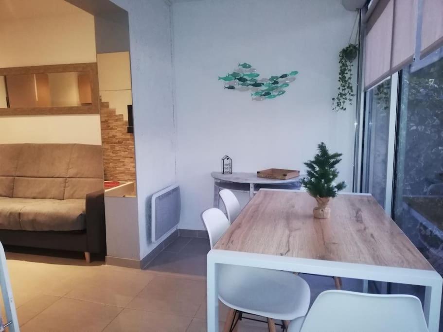 Joli Climatise Proche Et Port Apartment