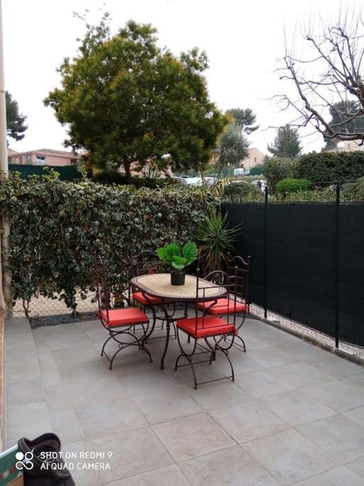 Apartment Joli Climatise Proche Et Port Sanary-sur-Mer
